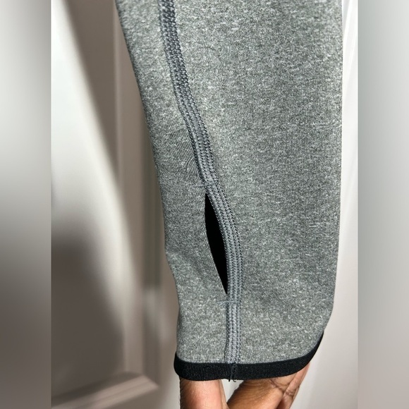 Nike Pro Dri-FIT Heather Gray Top - Picture 2 of 6